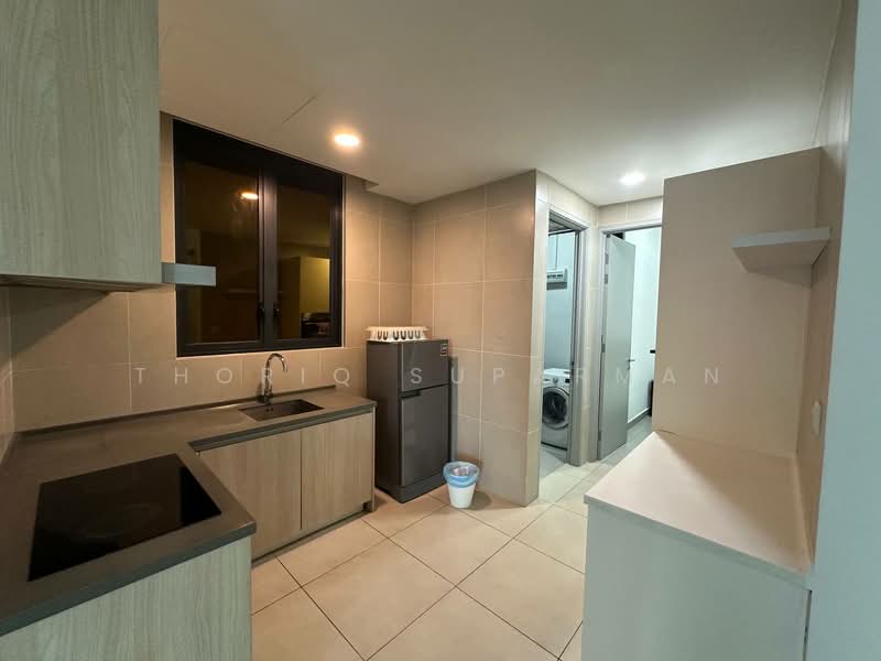 Service Residence for Sale at KL Gateway Premium Residences - Thoriq Suparman - Kitchen - PropertyGuru.com.my