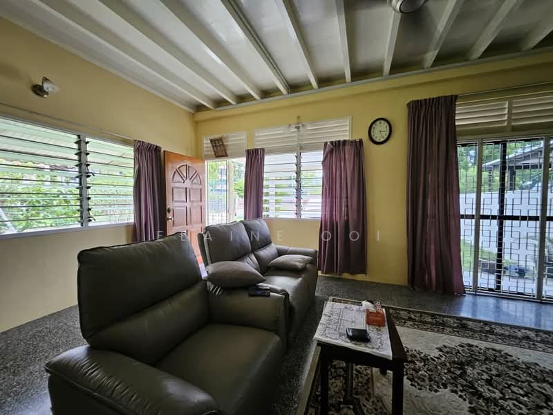 Rumah Berkembar untuk Dijual di Jelutong (Penang) - Elaine Ooi - Living Room - PropertyGuru.com.my