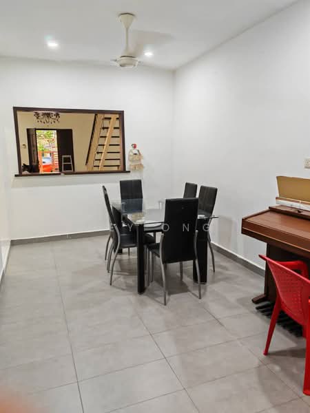 Terraced House for Sale in Taman Desa Karunmas (Balakong) - Jey Ong - Dining Room - PropertyGuru.com.my