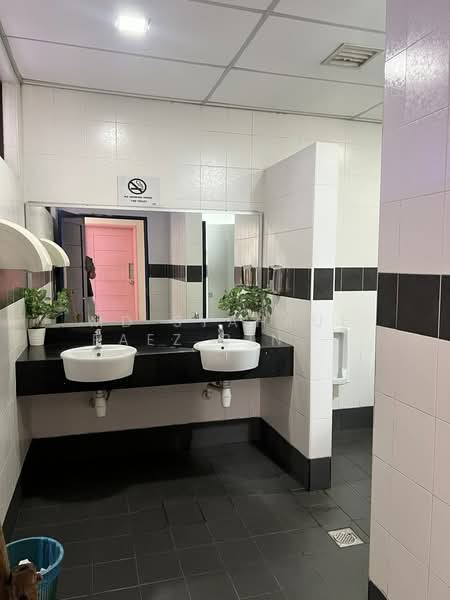 Office for Rent in Cyberjaya (Selangor) - Md Syahrul Faez Bin Manan - Bathroom - PropertyGuru.com.my
