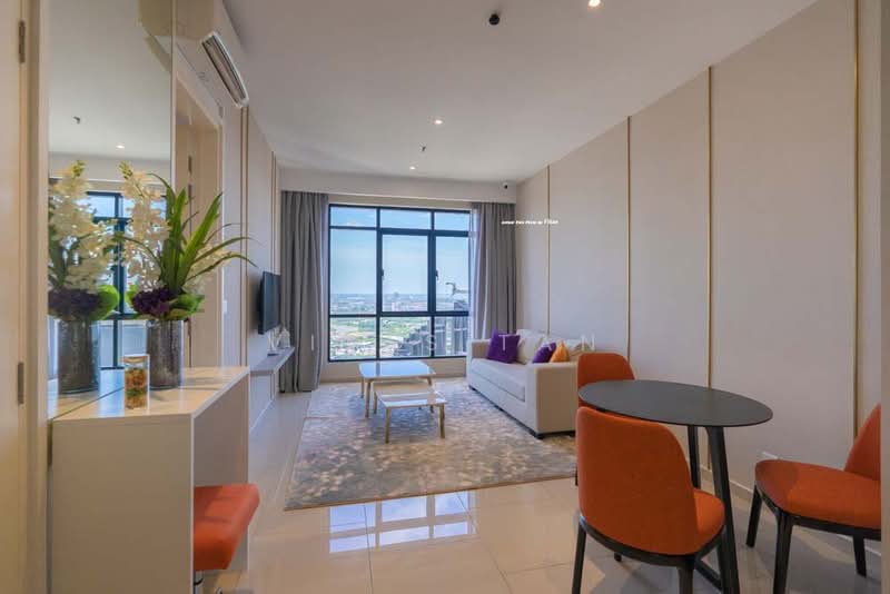 Servis Apartment untuk Disewa di Hill10 Residence @ i-City - Vitas Tan - Living Room - PropertyGuru.com.my