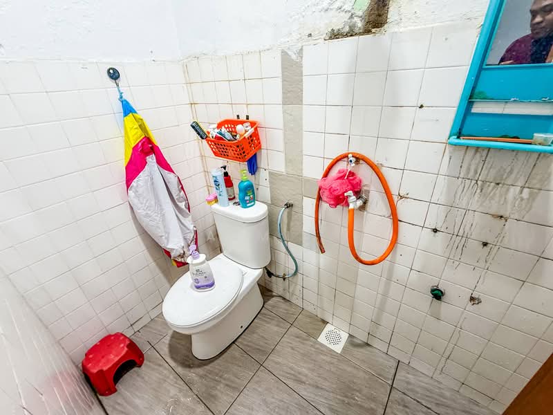 1-storey Terraced House for Sale in Kampung Dato Dagang (Klang) - Azmi . - PropertyGuru.com.my