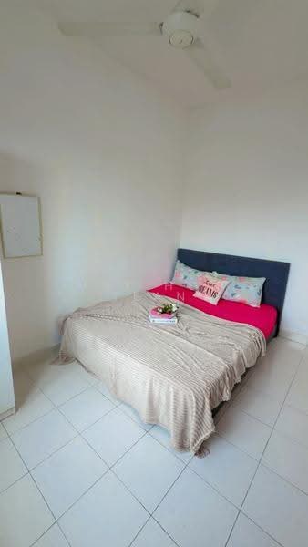 Condominium for Rent at Suriamas - Mak Hon Yean - Bedroom - PropertyGuru.com.my