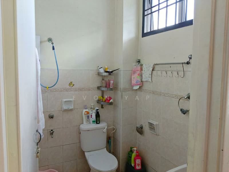 2-storey Terraced House for Sale in Taman Setia Indah (Tebrau) - Evon Yap - Bathroom - PropertyGuru.com.my