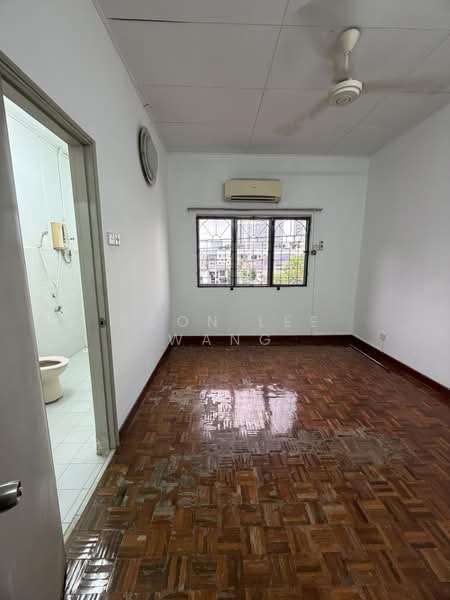 2-storey Terraced House for Sale in Bandar Utama 1 (Bandar Utama) - Soon Lee Wang - PropertyGuru.com.my