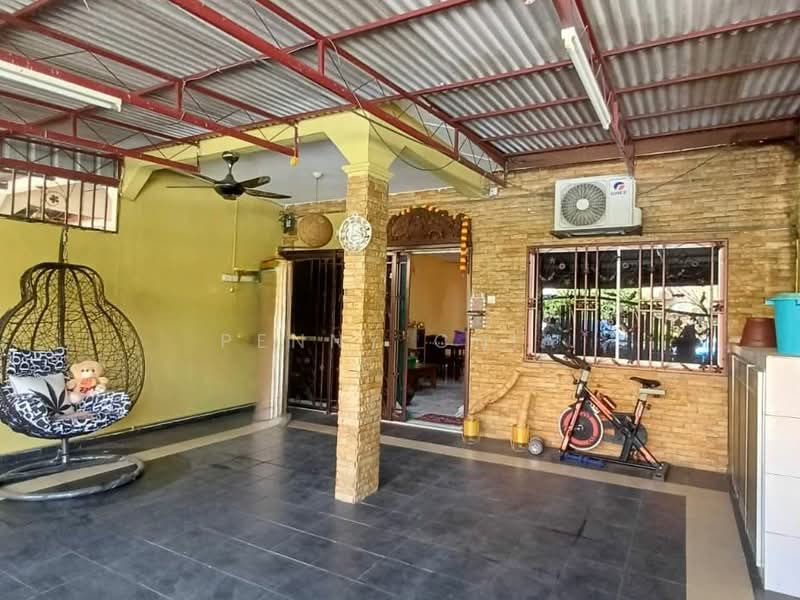 1-storey Terraced House for Sale in Taman Kapar Ria (Kapar) - Penny Chia - Entrance - PropertyGuru.com.my