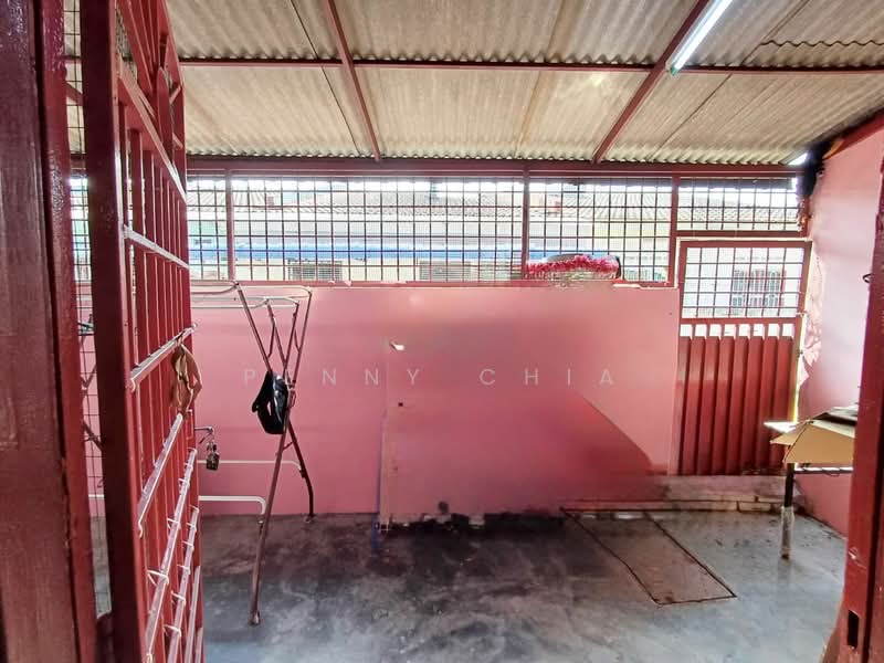 1-storey Terraced House for Sale in Taman Kapar Ria (Kapar) - Penny Chia - Exterior - PropertyGuru.com.my