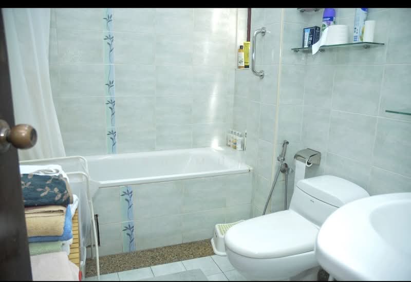 Bungalow for Sale in Titiwangsa (Kuala Lumpur) - Guru Murthi - Bathroom - PropertyGuru.com.my