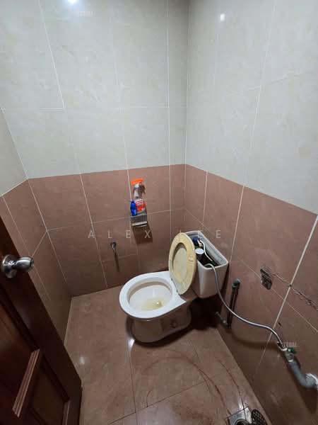 Kondominium untuk Dijual di Dynasty Condo (Dinasti Klang) - Alex Lee - Bathroom - PropertyGuru.com.my