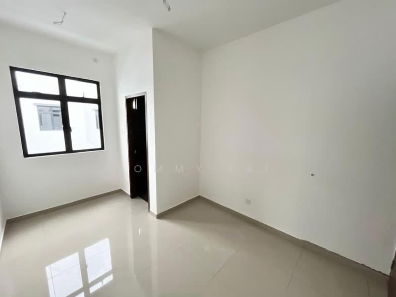 2-storey Terraced House for Rent in Bandar Dato Onn (Tebrau) - Tommy Tai - Interior - PropertyGuru.com.my