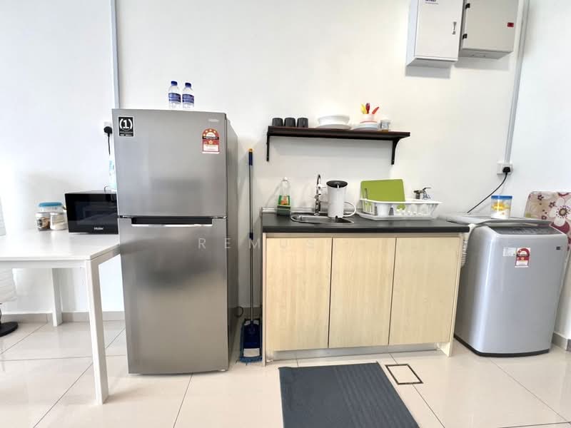 Service Residence for Sale at Pinnacle Petaling Jaya - Remus . - PropertyGuru.com.my