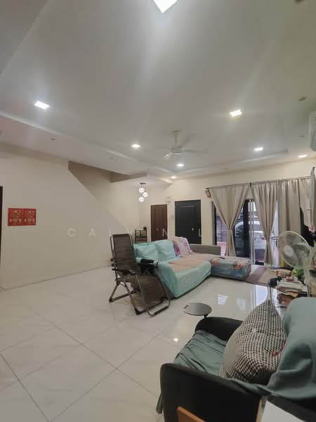 Rumah Kluster untuk Dijual di Nusantara Prima (Gelang Patah) - Calvin Lee - Living Room - PropertyGuru.com.my