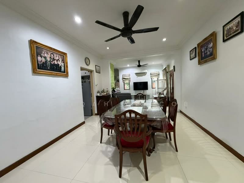 Rumah Banglo untuk Dijual di Seksyen 9 (Shah Alam) - Atiqah Yaacob - PropertyGuru.com.my