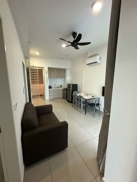 Servis Apartment untuk Disewa di Plaza @ Kelana Jaya - YY Wong - Living Room - PropertyGuru.com.my