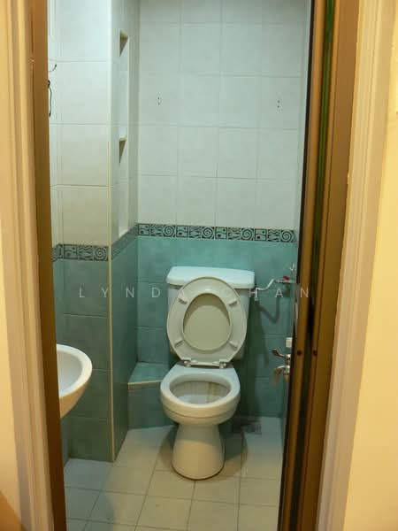 Pangsapuri untuk Dijual di Casa Pinang - Lynda Chan - Bathroom - PropertyGuru.com.my