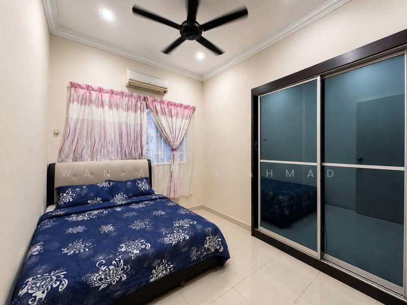 1-storey Terraced House for Sale in Seksyen 30 (Shah Alam) - Wan Azlan Ahmad - PropertyGuru.com.my