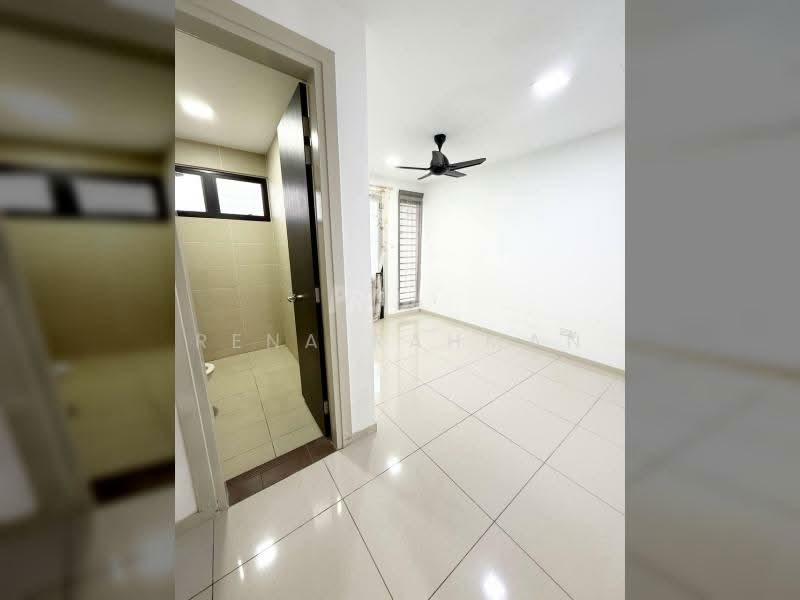 2-storey Terraced House for Sale in Shah Alam (Selangor) - Rena Rahman - Bathroom - PropertyGuru.com.my