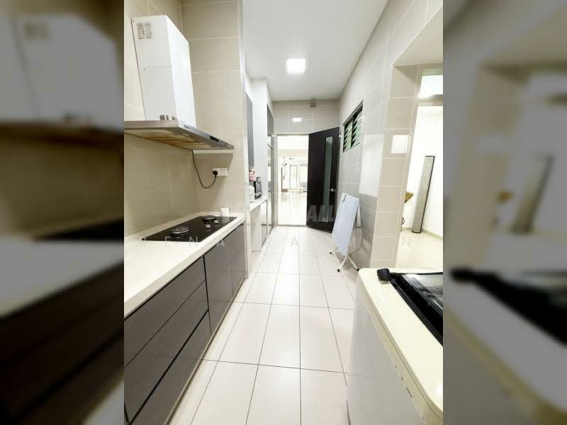 2-storey Terraced House for Sale in Shah Alam (Selangor) - Rena Rahman - Kitchen - PropertyGuru.com.my