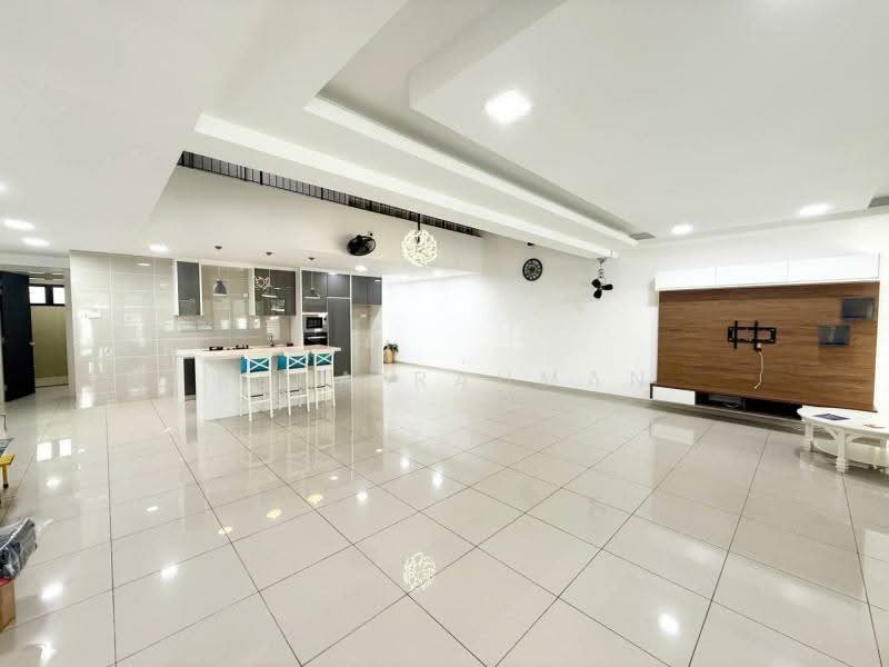 2-storey Terraced House for Sale in Shah Alam (Selangor) - Rena Rahman - Living Room - PropertyGuru.com.my