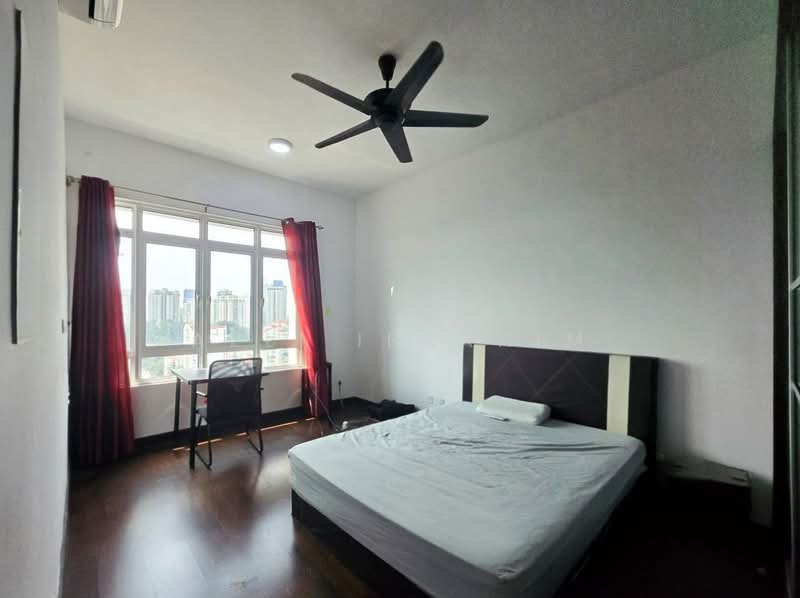 Condominium for Sale at Saville @ The Park - Azli Ibrahim - Bedroom - PropertyGuru.com.my