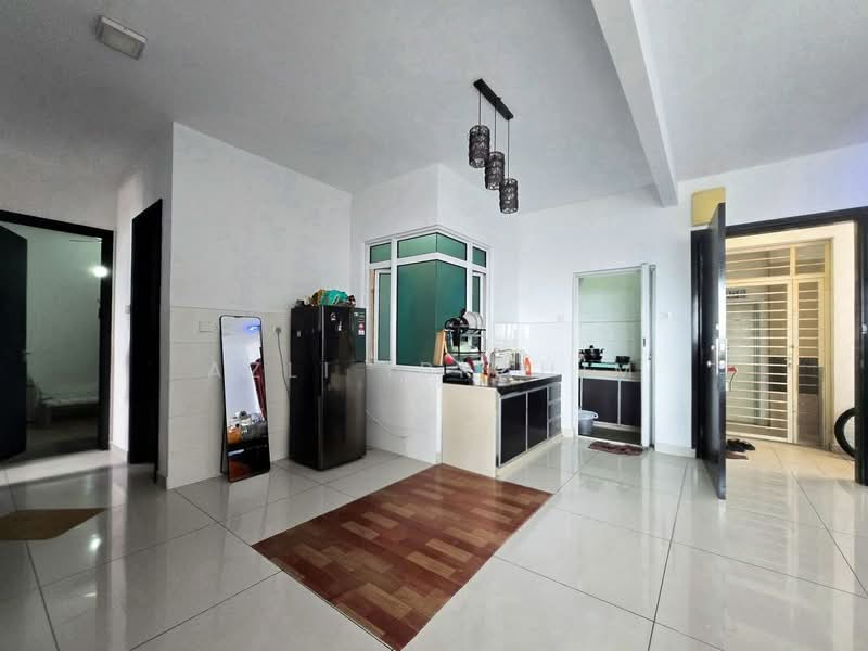 Condominium for Sale at Saville @ The Park - Azli Ibrahim - Kitchen - PropertyGuru.com.my