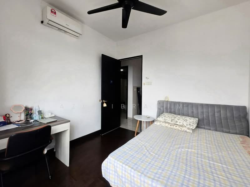 Condominium for Sale at Saville @ The Park - Azli Ibrahim - Bedroom - PropertyGuru.com.my