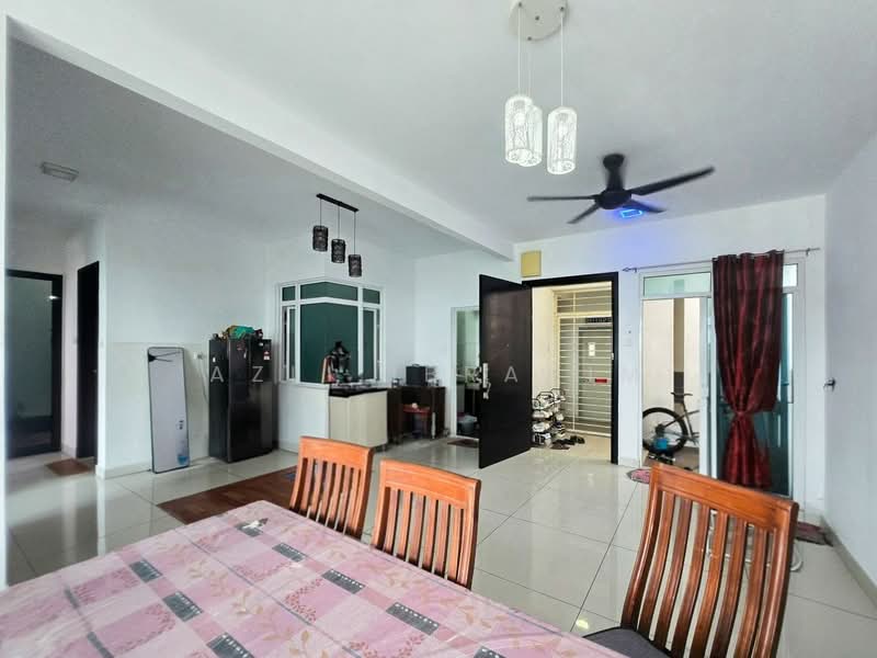 Condominium for Sale at Saville @ The Park - Azli Ibrahim - Dining Room - PropertyGuru.com.my