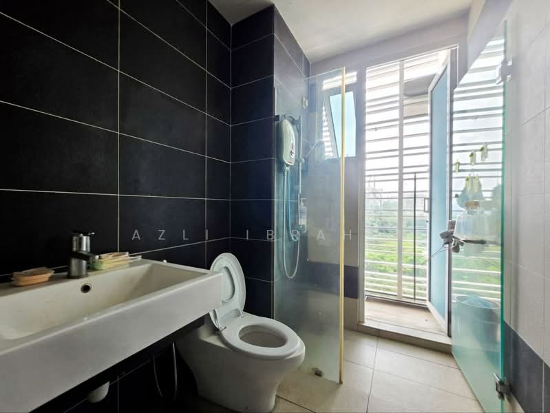 Condominium for Sale at Saville @ The Park - Azli Ibrahim - Bathroom - PropertyGuru.com.my