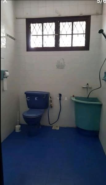 Rumah Berkembar untuk Disewa di Ipoh (Perak) - Ck Nyau - Bathroom - PropertyGuru.com.my