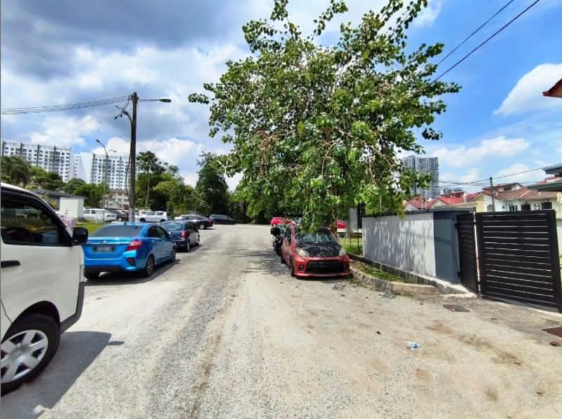 Terraced House for Sale in Taman Puchong Hartamas (Puchong) - Bee Kim - Exterior - PropertyGuru.com.my