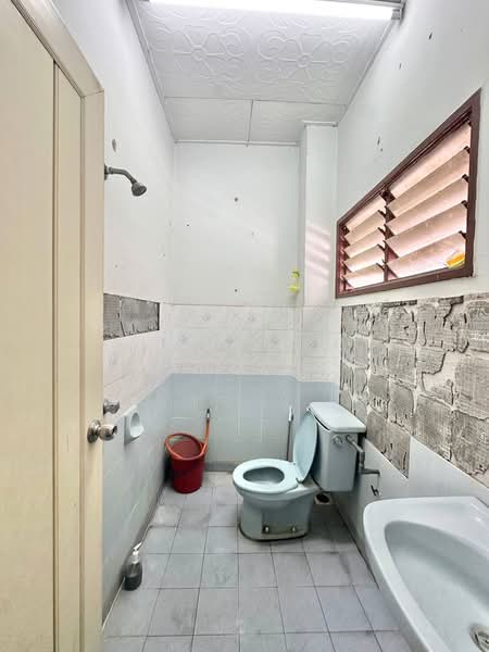 Rumah Teres 2 Tingkat untuk Dijual di Seksyen 7 (Bangi) - Wan Azlan Ahmad - PropertyGuru.com.my