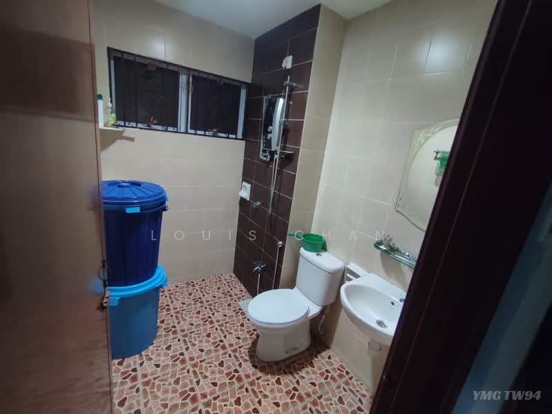 2-storey Terraced House for Sale in Bandar Puteri Klang (Klang) - Louis Chan - Bathroom - PropertyGuru.com.my