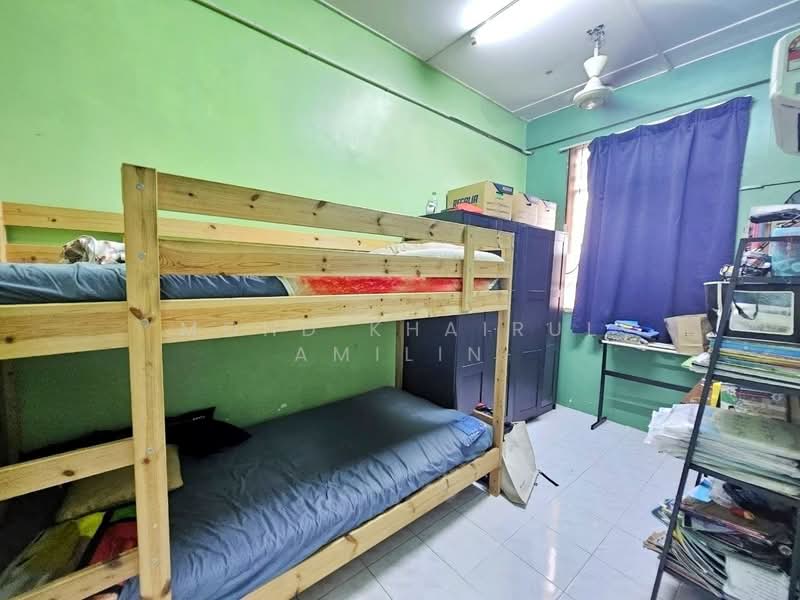 Rumah Teres 2 Tingkat untuk Dijual di Bandar Saujana Putra (Tanjong Duabelas) - Mohd Khairul Amilin - Bedroom - PropertyGuru.com.my