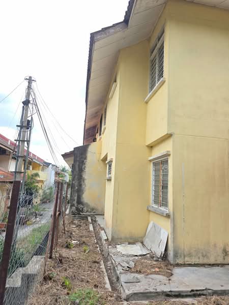 2-storey Terraced House for Sale in Bandar Mahkota Cheras (Cheras) - Jackie Ng - Exterior - PropertyGuru.com.my
