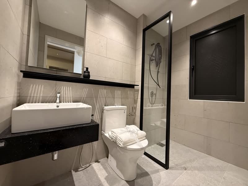 Service Residence for Sale at The Asteriaz - Eliin Loo - Bathroom - PropertyGuru.com.my