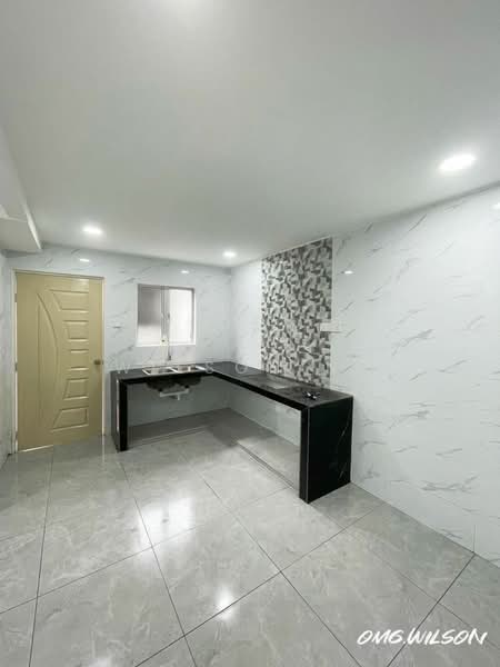 Rumah Teres 2 Tingkat untuk Dijual di Taman Klang Jaya (Klang) - Wilson Ng - Kitchen - PropertyGuru.com.my