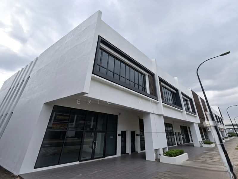 Kedai / Pejabat untuk Disewa di Setia Alam (Selangor) - Eric Yap - Exterior - PropertyGuru.com.my