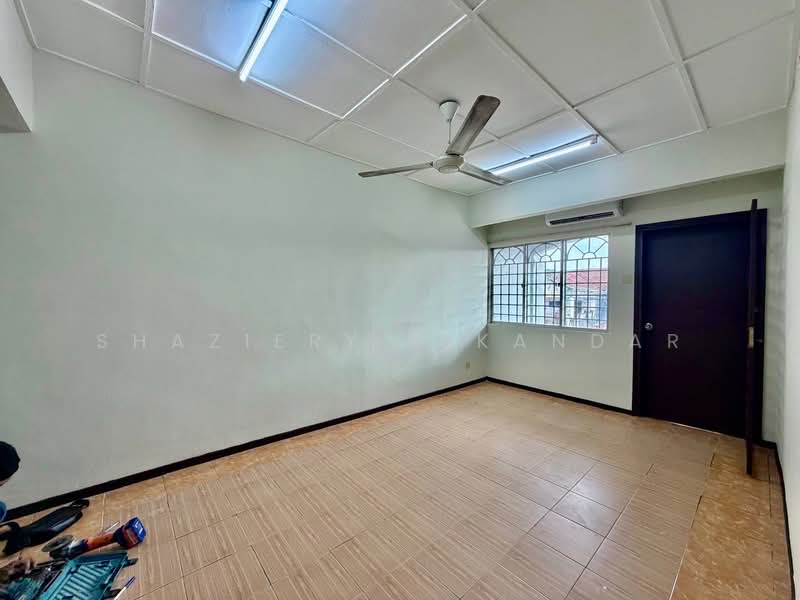 Rumah Teres 2 Tingkat untuk Disewa di Batu Caves (Selangor) - Shaziery Iskandar - PropertyGuru.com.my