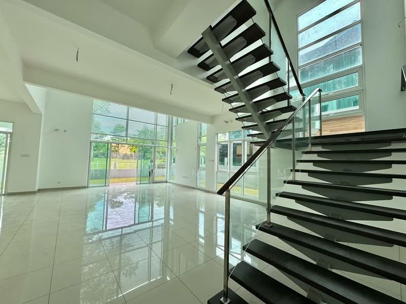 Rumah Banglo untuk Dijual di Shah Alam (Selangor) - Hazwan Hilmi - Living Room - PropertyGuru.com.my