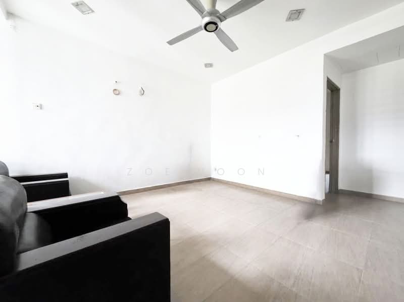 2-storey Terraced House for Sale in Taman Johor Jaya (Johor Bahru) - Zoe Voon - Living Room - PropertyGuru.com.my