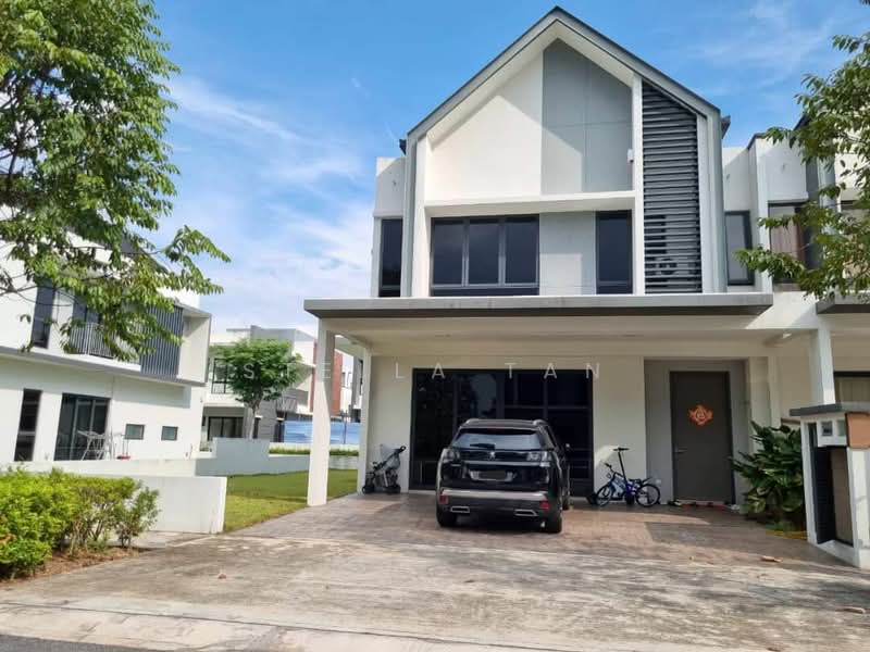 Rumah Berkembar untuk Disewa di Kota Kemuning (Shah Alam) - Stella Tan - Exterior - PropertyGuru.com.my