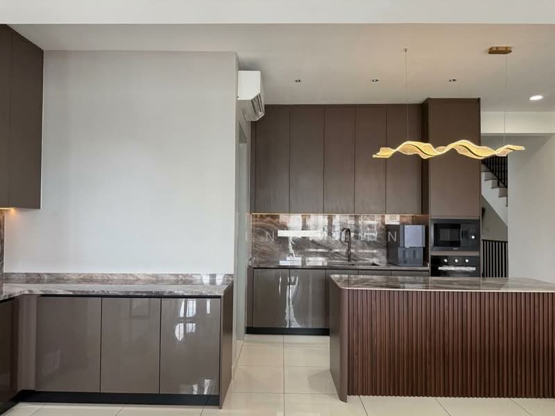 Rumah Teres 3 Tingkat untuk Disewa di Taman Melawati (Ulu Kelang) - calvin Chin - Kitchen - PropertyGuru.com.my