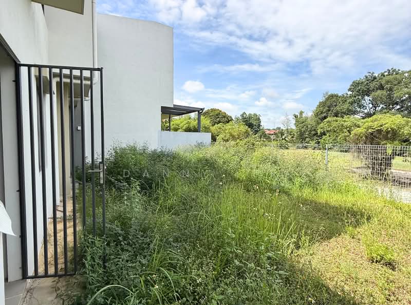 Rumah Berkembar untuk Dijual di Bandar Kinrara Seksyen 8 (Bandar Kinrara) - Danny Lee - Exterior - PropertyGuru.com.my