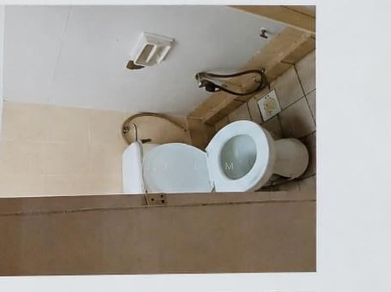 Pangsapuri untuk Disewa di Arena Green - JJ Lim - Bathroom - PropertyGuru.com.my