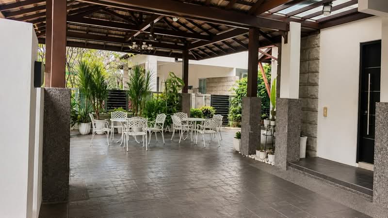 Rumah Banglo untuk Dijual di Seksyen 13 (Shah Alam) - Hazwan Hilmi - Exterior - PropertyGuru.com.my