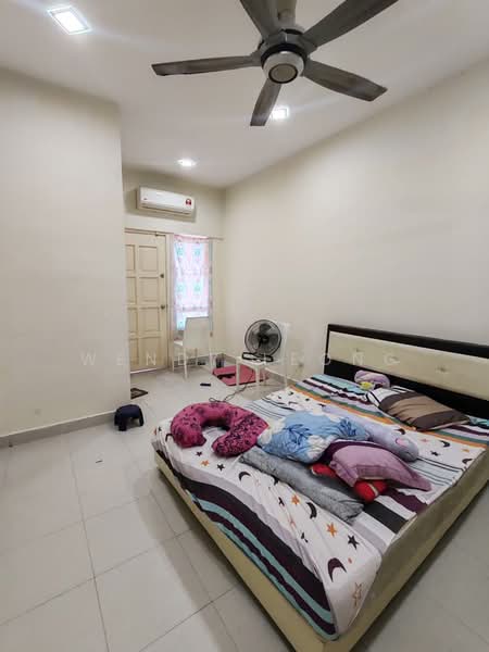 2-storey Terraced House for Sale in Taman Dato Demang (Seri Kembangan) - Wendy Leong - Bedroom - PropertyGuru.com.my