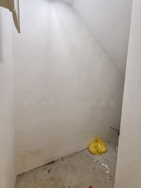 2-storey Terraced House for Sale in Taman Dato Demang (Seri Kembangan) - Wendy Leong - Interior - PropertyGuru.com.my