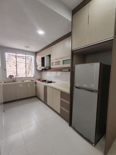 2-storey Terraced House for Sale in Taman Dato Demang (Seri Kembangan) - Wendy Leong - Kitchen - PropertyGuru.com.my