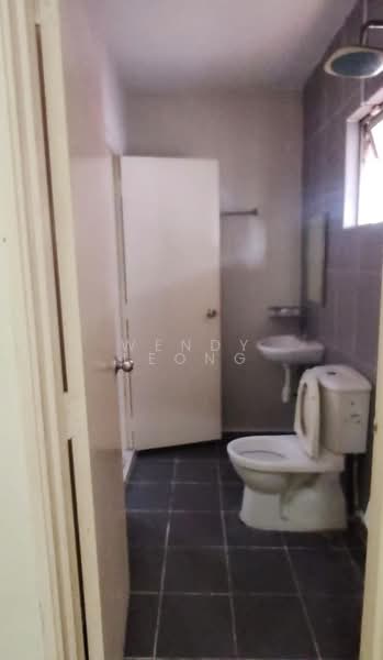 2-storey Terraced House for Sale in Taman Dato Demang (Seri Kembangan) - Wendy Leong - Bathroom - PropertyGuru.com.my