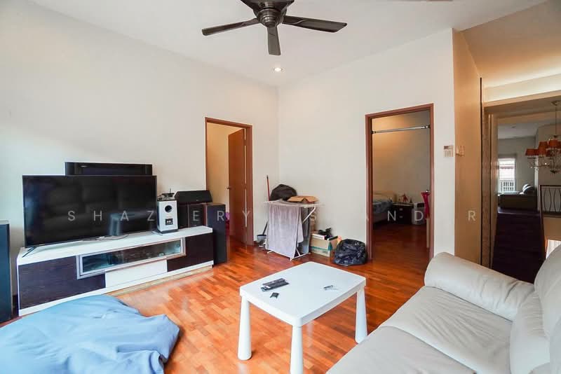 Semi-Detached House for Sale in Astana Gemilang (Batu Caves) - Shaziery Iskandar - Living Room - PropertyGuru.com.my